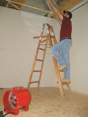 CFFH-240_B.jpg